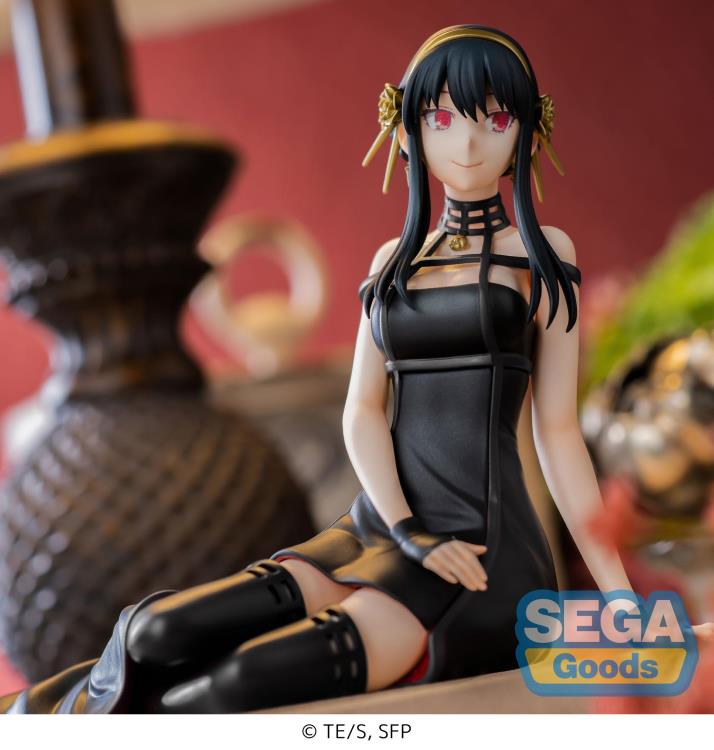 SPY X FAMILY YOR FORGER PREMIUM PERCHING FIGURE