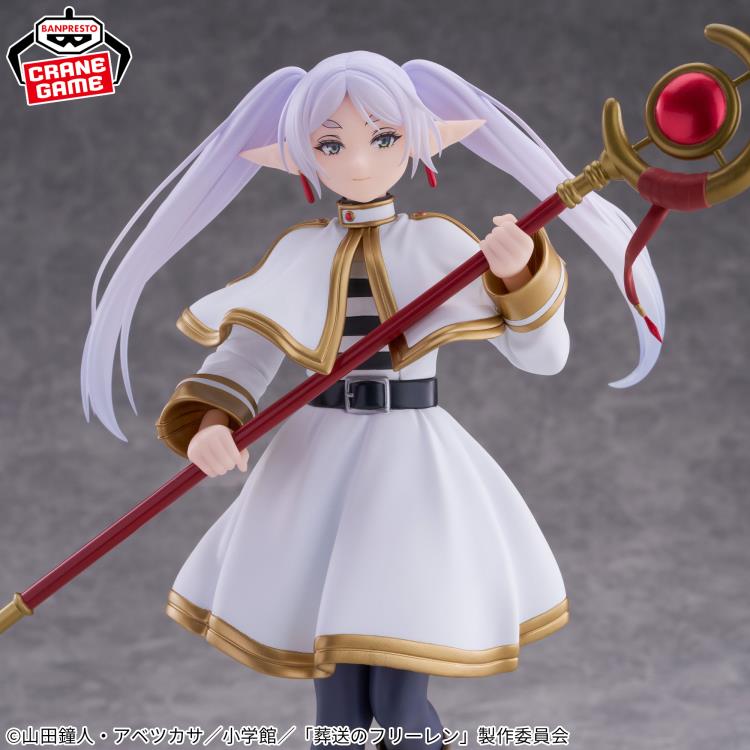 Bandai Grandista Frieren Beyond Journey's End Frieren Figurine