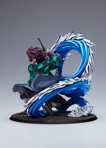 DEMON SLAYER: KIMETSU NO YAIBA - TANJIRO KAMADO 1/8 SCALE FIGURE ( TOTAL CONCENTRATION PAINT VER.)