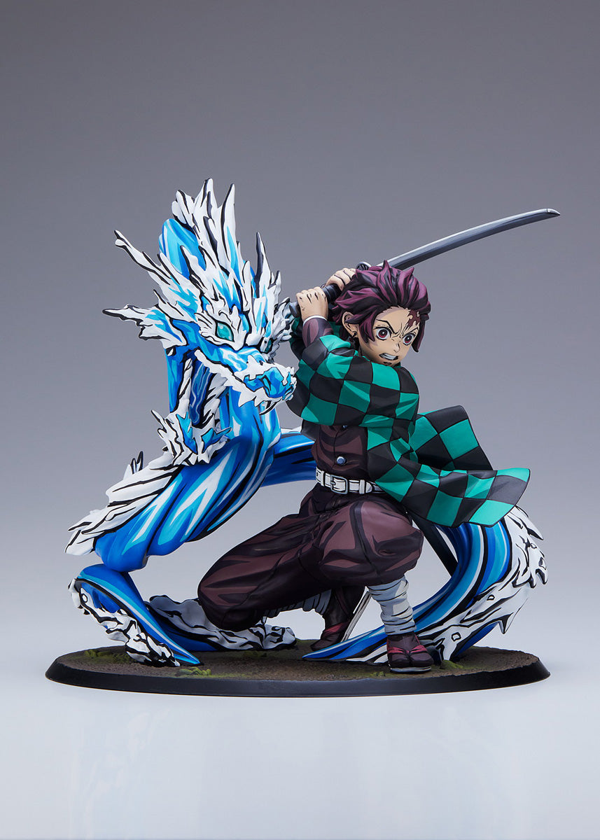 DEMON SLAYER: KIMETSU NO YAIBA - TANJIRO KAMADO 1/8 SCALE FIGURE ( TOTAL CONCENTRATION PAINT VER.)