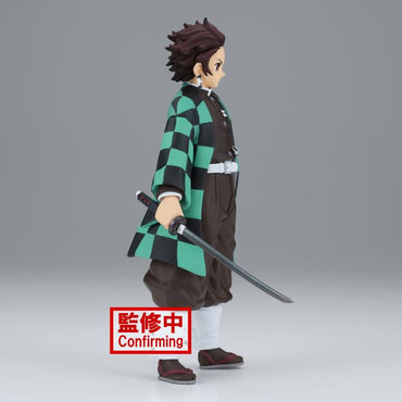 DEMON SLAYER: KIMETSU NO YAIBA VOL.28 TANJIRO KAMADO
