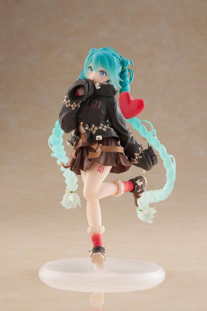 Taito Fashion Outdoor Hatsune Miku