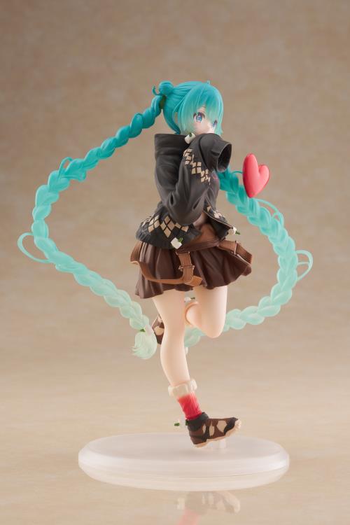 Taito Fashion Outdoor Hatsune Miku