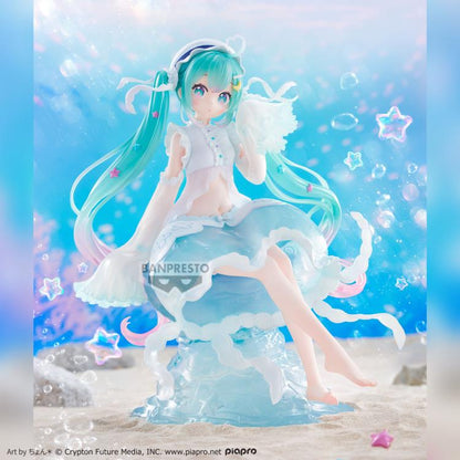 Bandai  Evolve Clearluxe Hatsune Miku (Jellyfish Ver)