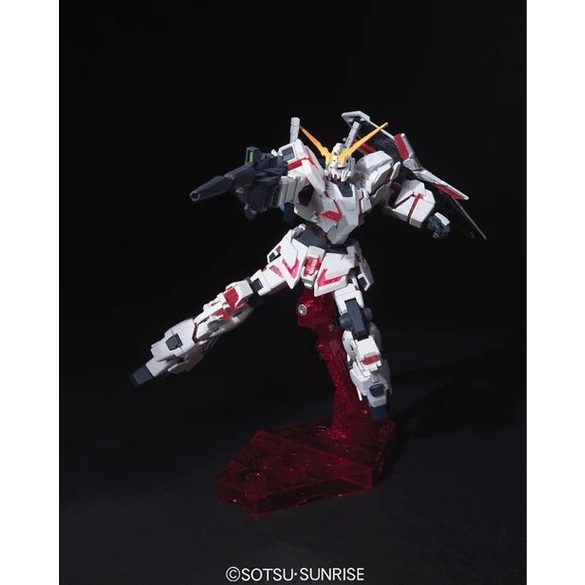 Bandai 1/144 Unicorn Gundam (Destroy Mode) Model Kit